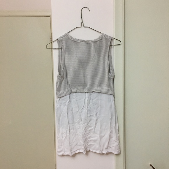 💃FREE WITH PURCHASE💃 Striped Grey Zara Tank Top - Picture 2 of 5